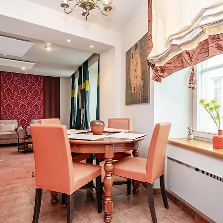 Classic Apartments In The Prestigious Stikliu Str By Reside Baltic Vilnius Exterior photo