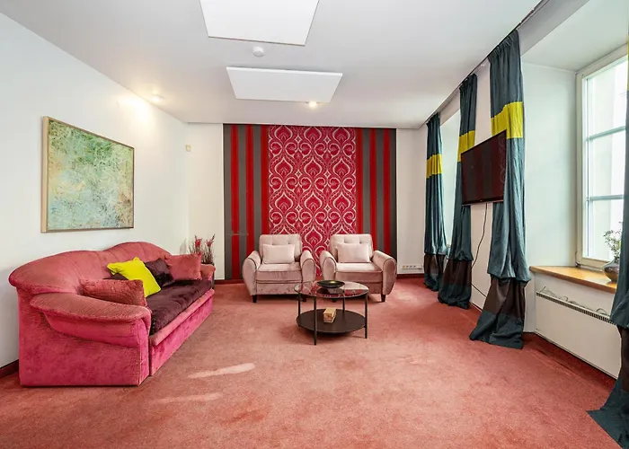 Classic Apartments In The Prestigious Stikliu Str By Reside Baltic