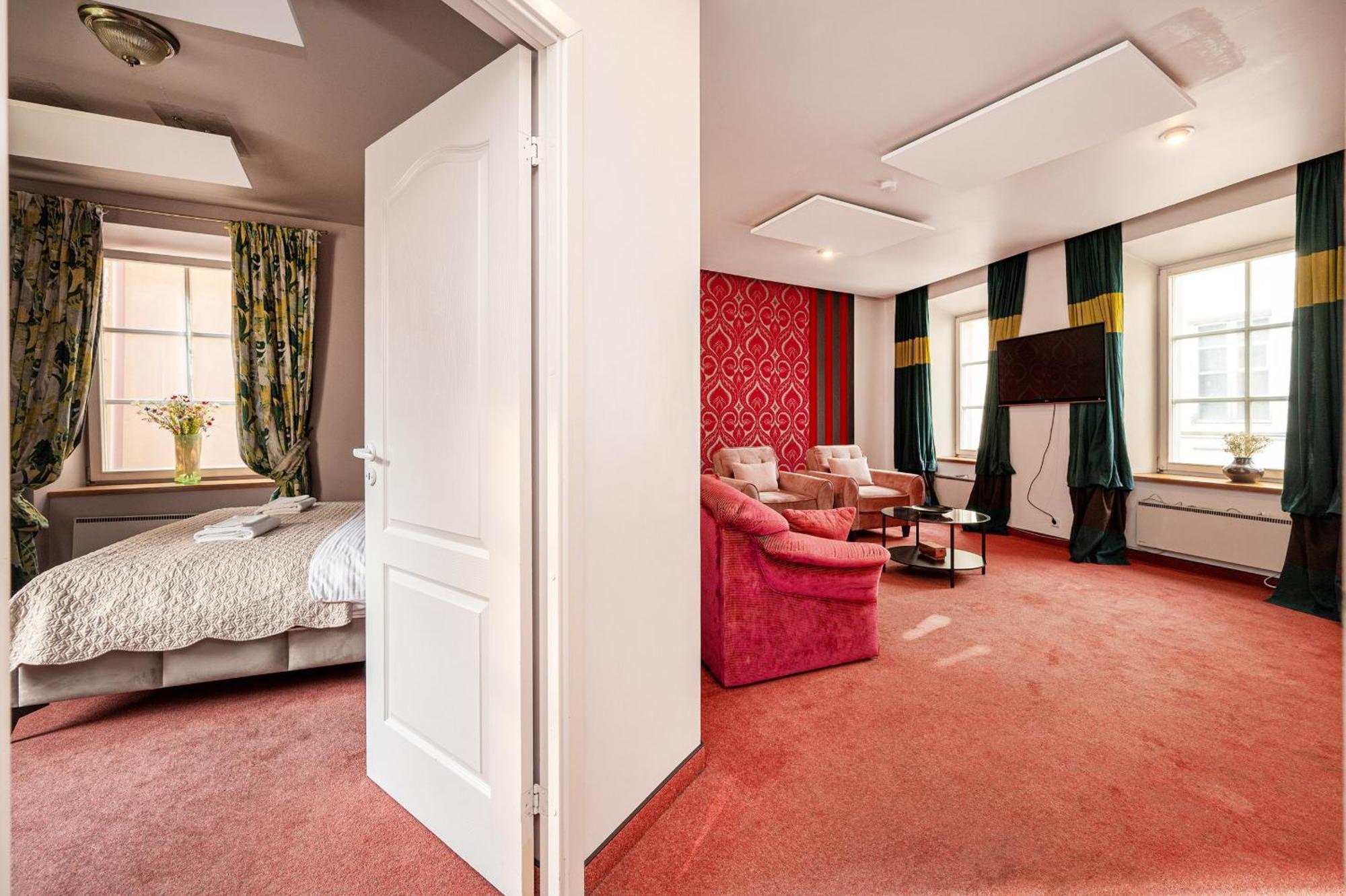 Classic In The Prestigious Stikliu Str By Reside Baltic *